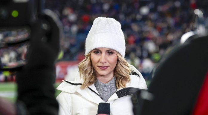 ESPN’s Laura Rutledge Causes a Stir Among Fans With Stunning Outfit at Masters Coverage
