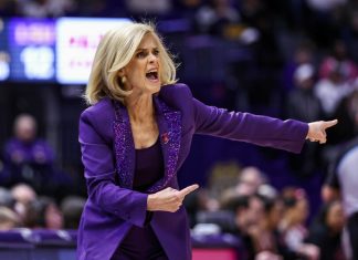 Kim Mulkey Announces Big Front Office Decision After LSU’s March Madness Exit
