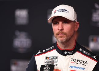 NASCAR Mistake Cost Denny Hamlin Kansas Win, Gifts Tyler Reddick Fifth Triumph of Season