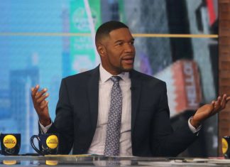 Michael Strahan Shuts Down Any Chances of Specific Career Move After Teasing GMA Retirement