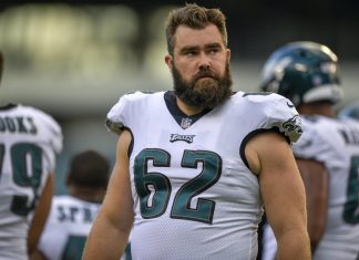 Eagles Fan, Part of Artemis II Crew, Gets Flooded With Requests to Join Jason Kelce’s Wife Kylie’s Podcast