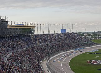 Would the NFL Cause Kansas Track’s Eventual Exit from the NASCAR Schedule?