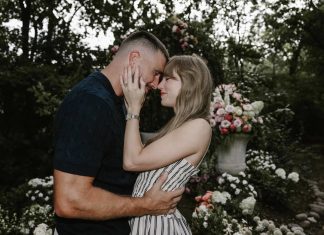 Travis Kelce & Taylor Swift’s Wedding Date & Location Reportedly Confirmed Amid Chiefs Offseason