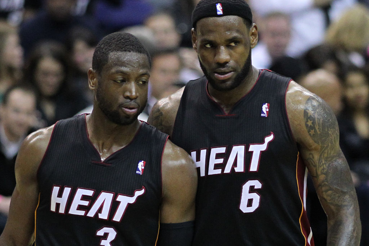 A picture of Dwyane Wade and LeBron James