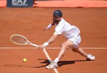 27YO ATP Pro Throws Racket & Publicly Pulls Down Shorts in Frustration During Tough Defeat
