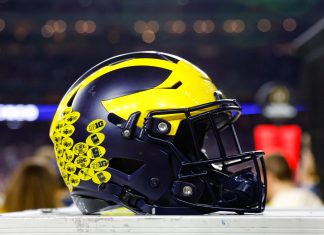 Michigan Kicker Drills 72-Yd Field Goal That Would Break All-Time Professional Football Record