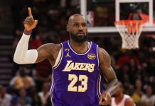 “It’s Disrespectful”: Lakers Put on Notice Over LeBron James Statue Debate by 3x NBA Champion
