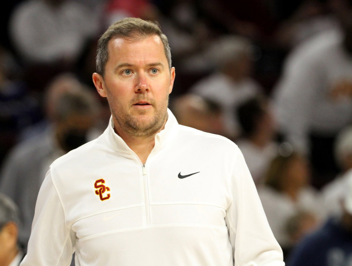Lincoln Riley