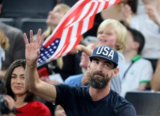 Michael Phelps Receives Honor from University of Michigan Almost 2 Decades Later
