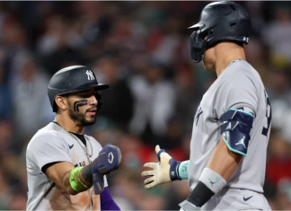 Yankees Nation Hold Breath as Inform SS Faces Injury Scare