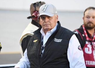 Garage Rumor: HMS Star’s Seat Under Threat as Rick Hendrick Eyes Rival Team’s Phenom