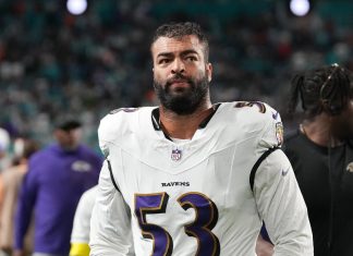 Veteran Free Agent Kyle Van Noy Publicly Offers Himself to 5X Super Bowl Champs
