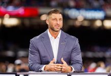 “Love You”: Tim Tebow Pens Heartwarming Note to His Mom & Wife on Mother’s Day