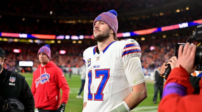 Bills Offer Ousted Chiefs Star Fresh Opportunity To Potentially Play With Josh Allen